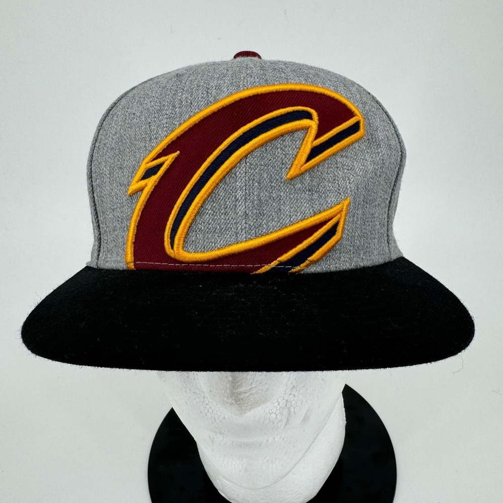 Cleveland Cavaliers Hat Cap UNISEX Mitchell & Ness NBA Basketball Snapback - Picture 10 of 15
